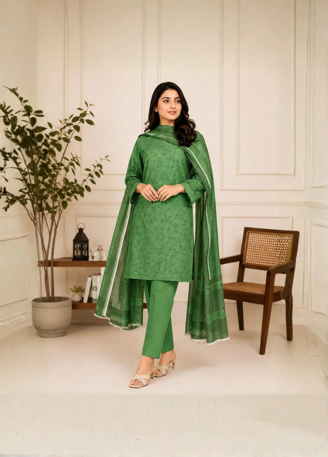 Beyond East 3 Piece Collection – Article 01